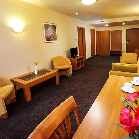 Otel Alka 3*
