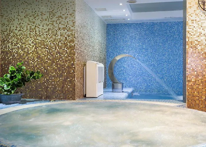 Alka 3* פלאנגה